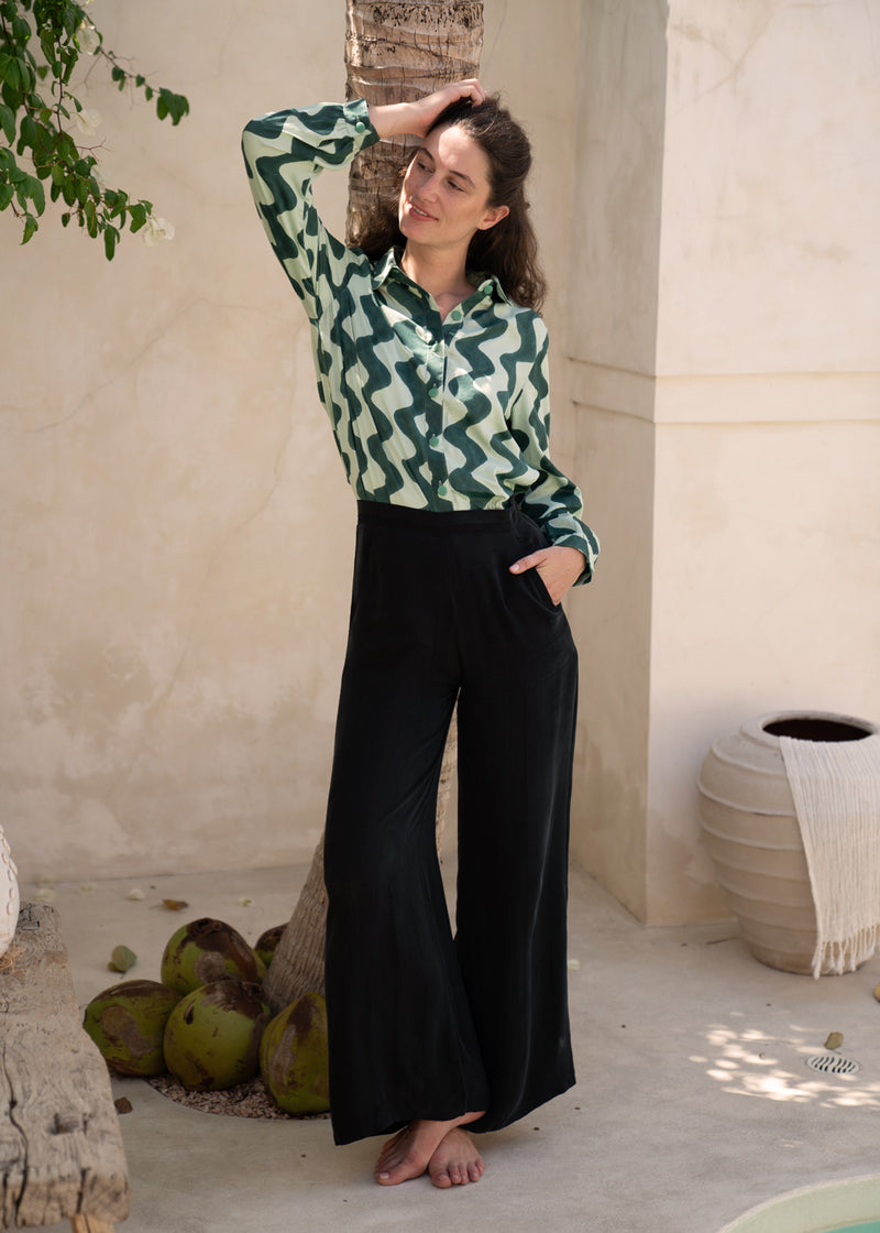 Leo Trousers Black Stripe KOMANA