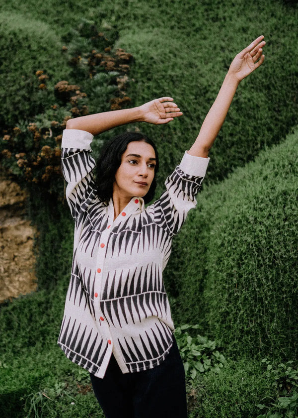 Aubrey Blouse Zebra Block Print